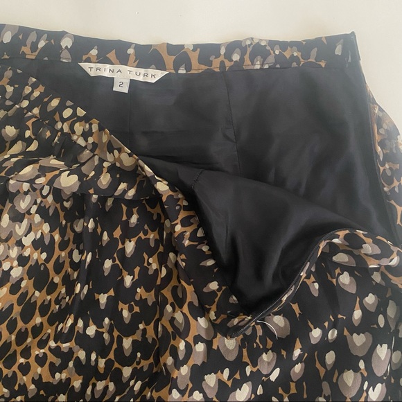 Silk Trina Turk Full Skirt Sz 2 - Picture 5 of 6